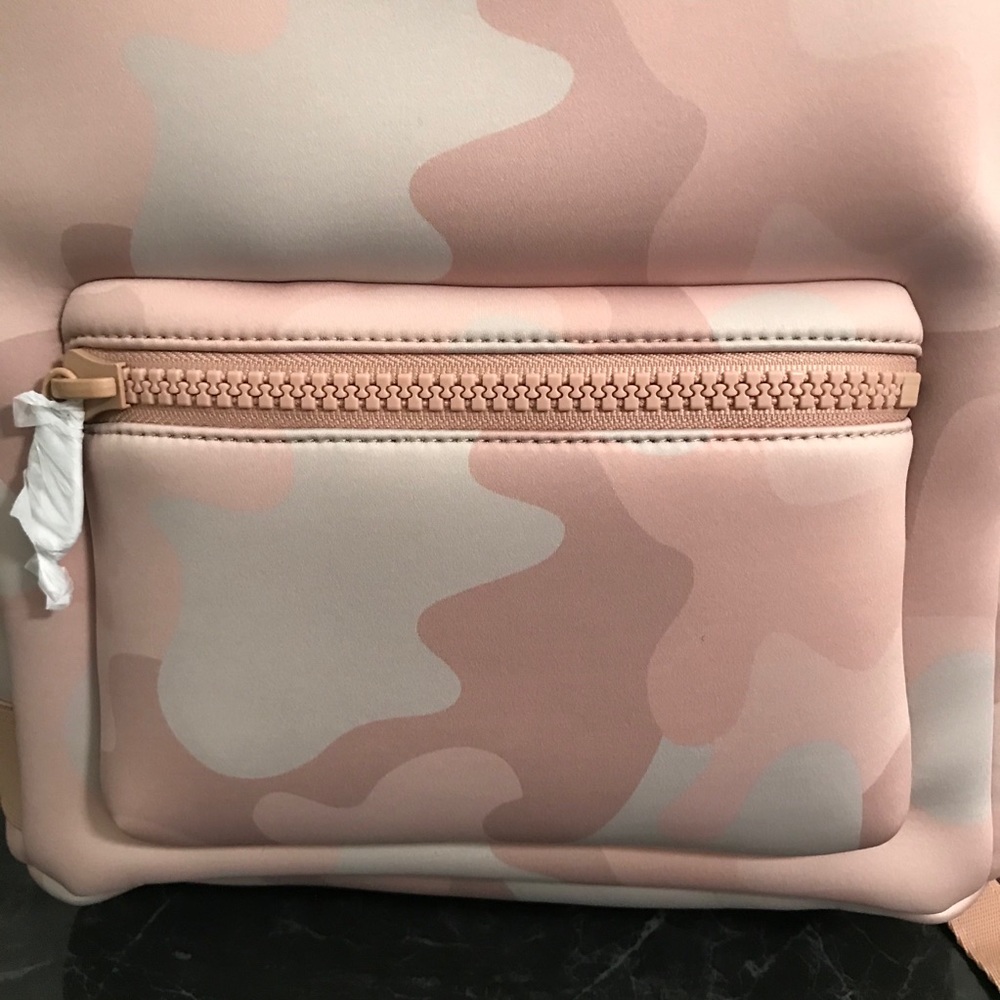 SOLD Dagne Dover Dakota Backpack Dusk Camo Medium - Picture 6 of 16